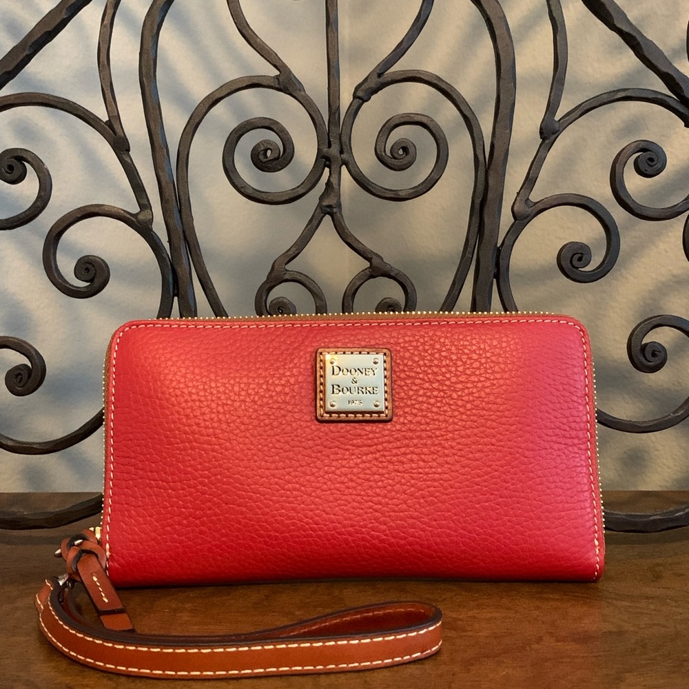 Dooney & Bourke Wristlet/Wallet